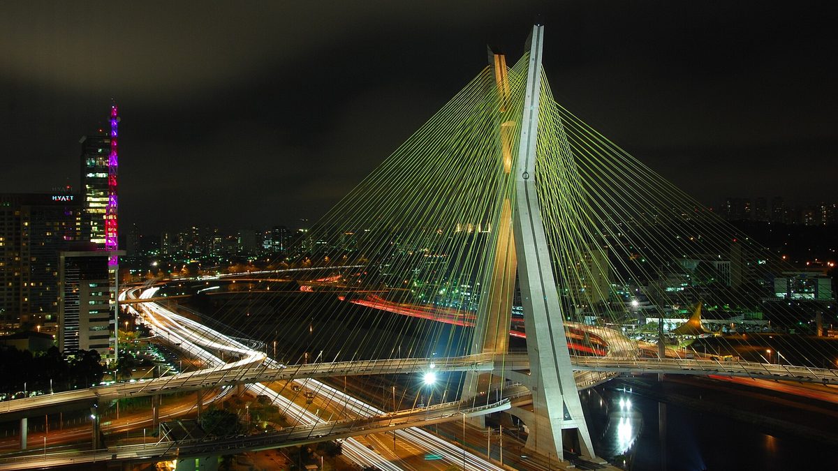 The Octavio Frias de Oliveira bridge, São Paulo - Brazil. View from the North Tower of the CENU complex (Northeast of the bridge)